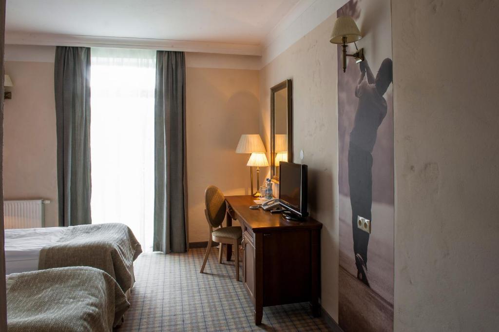 Hotel Lipowy Most Suprasl Exterior photo